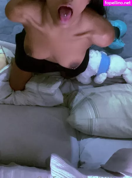 Viollet Collins OnlyFans Thumbnail #K6wlWq3SYw