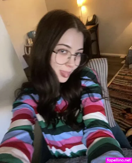 Viollette Blackwood OnlyFans Thumbnail #O4cRLWuEKq