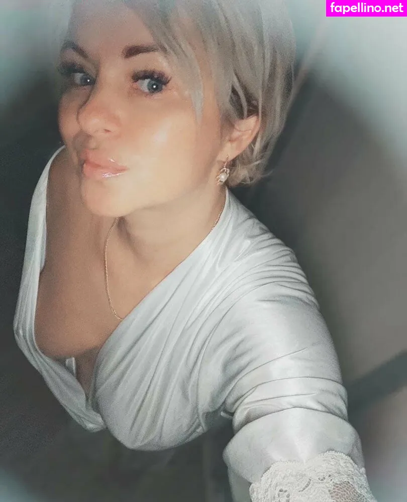 amyymarie118, vip_your_bad_mommmmy Nude Leaked OnlyFans Photo #9870sEy8mG