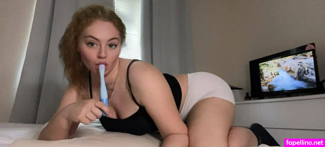 perksofisabelle, vipbellevip Nude Leaked OnlyFans Photo #DAtgLSxtOe
