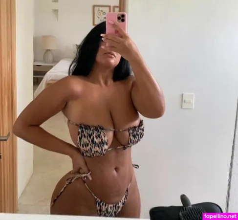 Viphanaaels 1 OnlyFans Thumbnail #y7v3tI2CaM