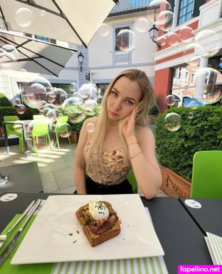 Viphoneyy OnlyFans Thumbnail #kUp08SmqY9