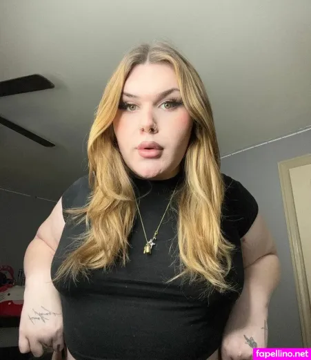 Vipnattiethebaddie OnlyFans Thumbnail #Yi5LANhZDF