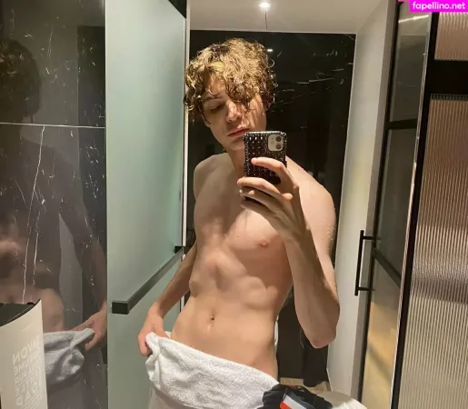 Vipsasalex OnlyFans Thumbnail #8vdJOrUDlu