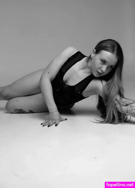 Virgin Desire OnlyFans Thumbnail #i39ZR1C0Lo