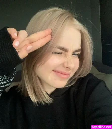 Virgin Natalie OnlyFans Thumbnail #MELY4nWKPu