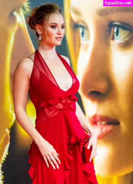 Virginia Gardner OnlyFans Thumbnail #YkRVIijeCJ