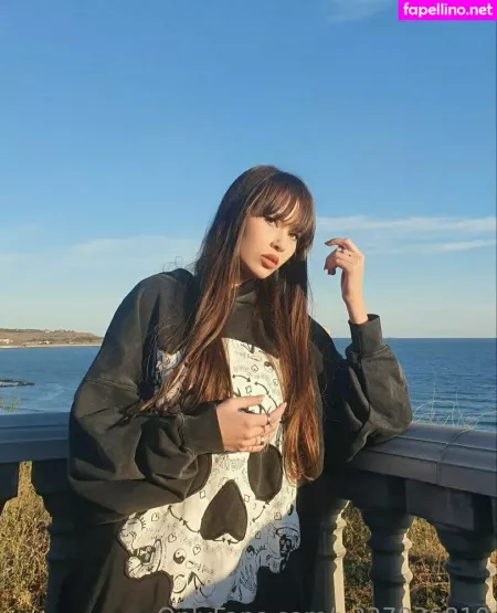 Virginia Princess OnlyFans Thumbnail #CLpnH8M7co