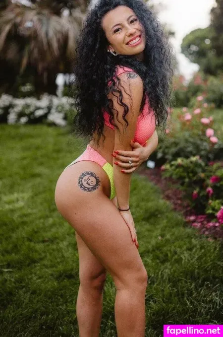 Virginia Scarpellini OnlyFans Thumbnail #rwbsSwtsV1