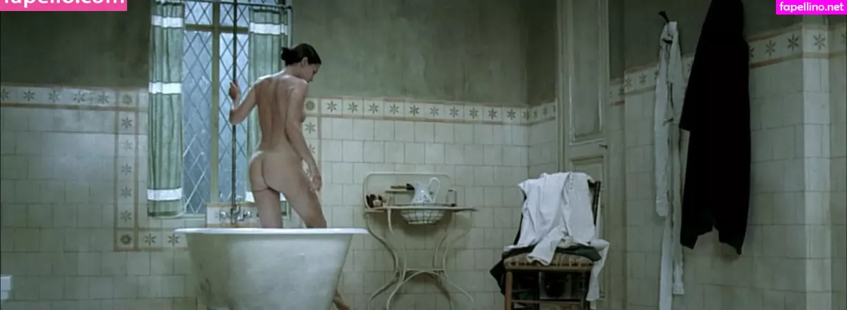 Virginie Ledoyen OnlyFans Thumbnail #hrnfSx411L