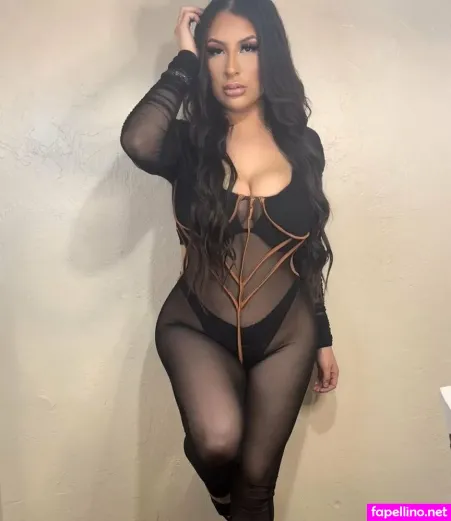 Viridiana Arias OnlyFans Thumbnail #97PLsNM0oW