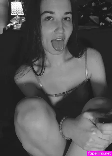 Virtuousgirlfree OnlyFans Thumbnail #qmglN0uyG1