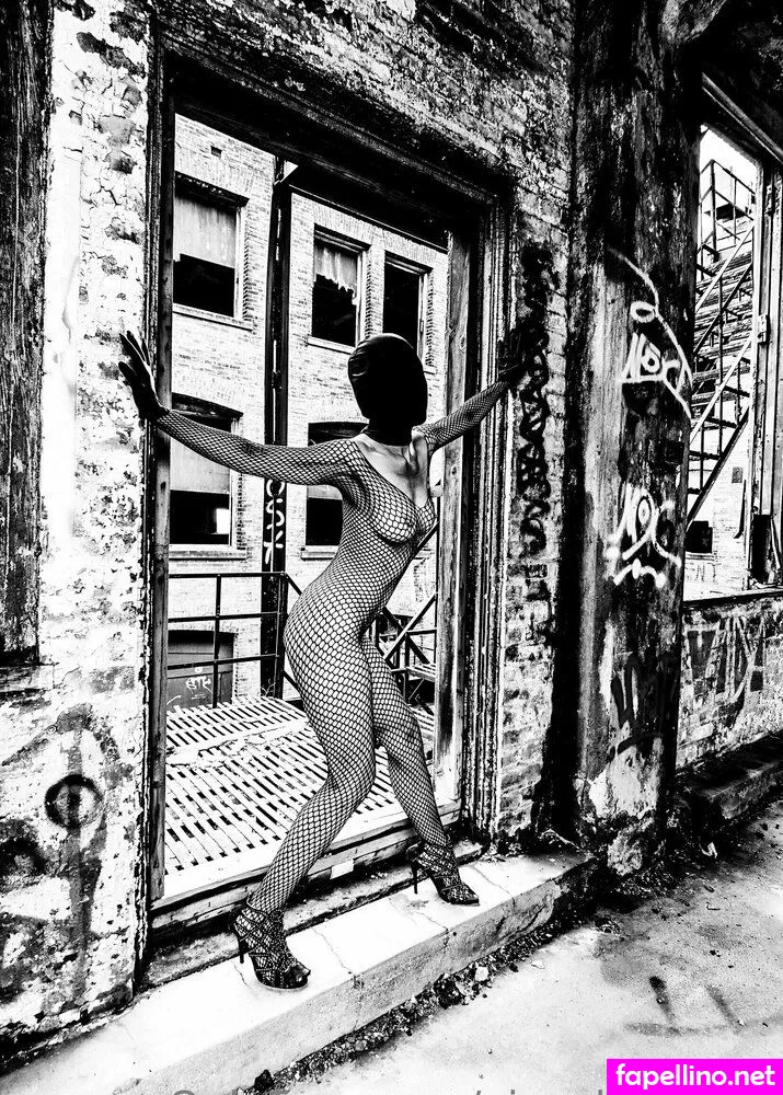 visualsanctity, visualsanctityart Nude Leaked OnlyFans Photo #KgXj1Cv4a5