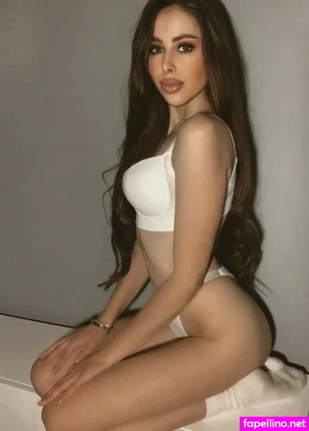 Vitalina22 OnlyFans Thumbnail #yl7hzVttGn