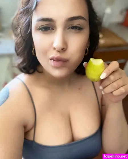 Vitamina OnlyFans Thumbnail #y1MoIvEmH3