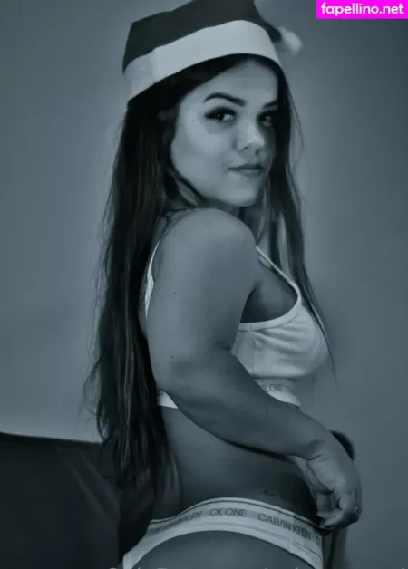 Vithoria Papel OnlyFans Thumbnail #3GSdv6loIq