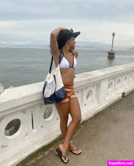 Vitoria Alves OnlyFans Thumbnail #fdFlnjUmNF