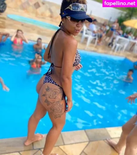 Vitoria Guarnieris OnlyFans Thumbnail #MRBa4Ixyc5