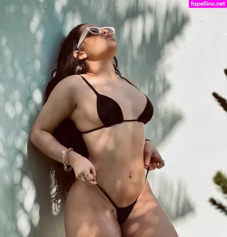 Vitoria Kelly OnlyFans Thumbnail #7rTdfSCdpB