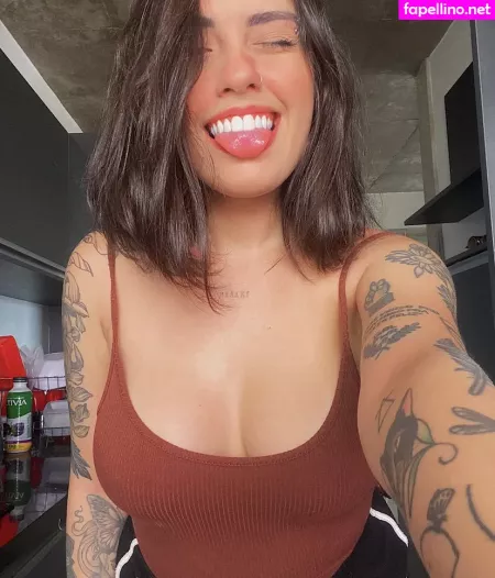 Vitoria Marcilio OnlyFans Thumbnail #QCZdfb4jqi