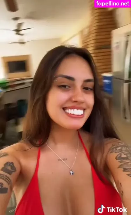 Vitoria Marcilio OnlyFans Thumbnail #zWrp3d6UbP