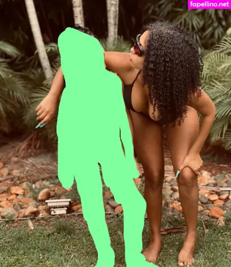Vitoria Oliveira OnlyFans Thumbnail #URNPd91t96