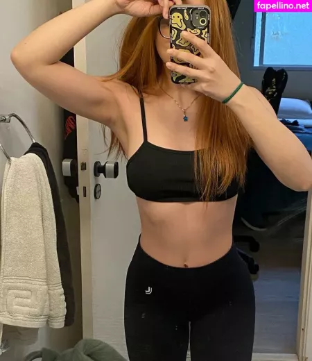 Vitoria OnlyFans Thumbnail #Guuhw7Fue0