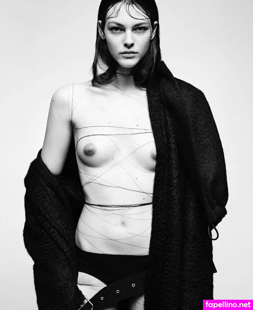 Vittoria Ceretti, vittoria Nude Leaked OnlyFans Photo #8qptlHvMnL