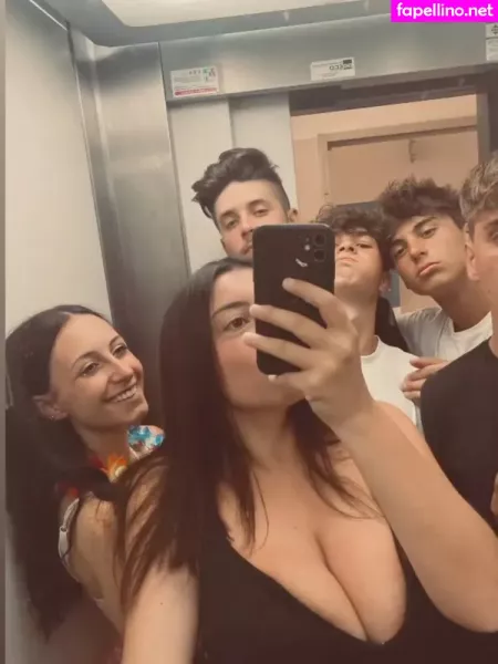 Vittoria Rubeo OnlyFans Thumbnail #JYI4hIRSkI