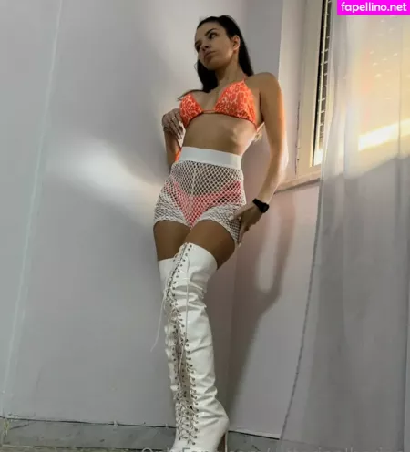 Vittoriaalborino OnlyFans Thumbnail #bEdWcdSXxO