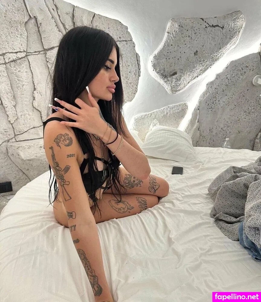 vittoria_lazzariii, vittorialazzari Nude Leaked OnlyFans Photo #LNzzVtigXL