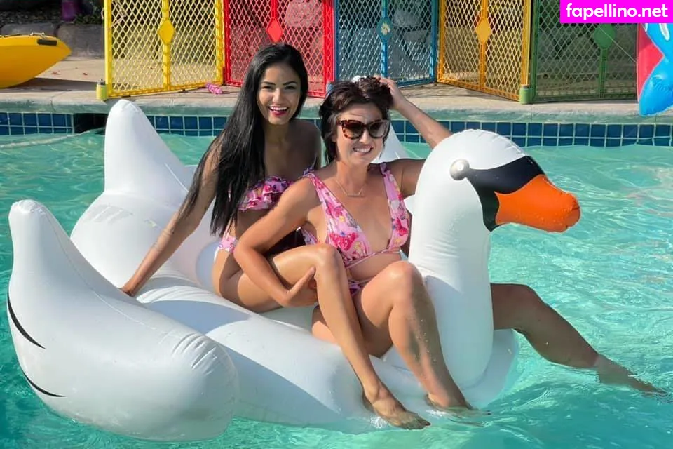 Covid couple, https:, vivaathena, vivaathenaxx Nude Leaked OnlyFans Photo #8BRdp9g2Bf
