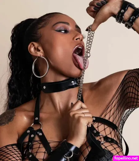 Vivalavictoria OnlyFans Thumbnail #rEHjUfoo0H