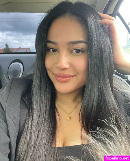 Vivchen OnlyFans Thumbnail #HR7May309f