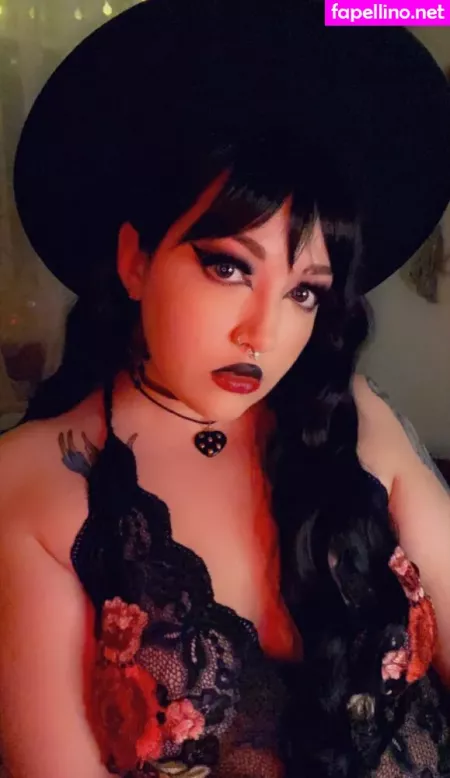 Vivelavivienne OnlyFans Thumbnail #8sTTB9IKzC