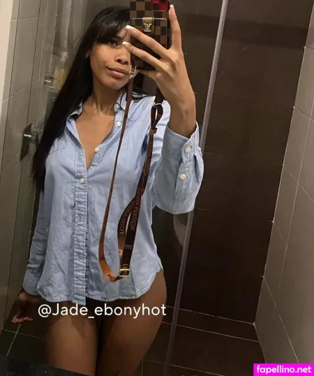 Vivenvixen OnlyFans Thumbnail #fSYmZGBD5j