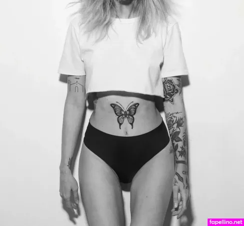 Vivi Orth OnlyFans Thumbnail #uz1ubYIxEJ