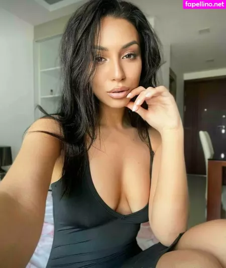 Vivi Torn OnlyFans Thumbnail #9XXJWFzm9L