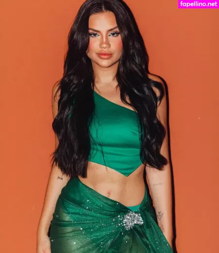 Vivi Wanderley OnlyFans Thumbnail #mbjFc5GVvX