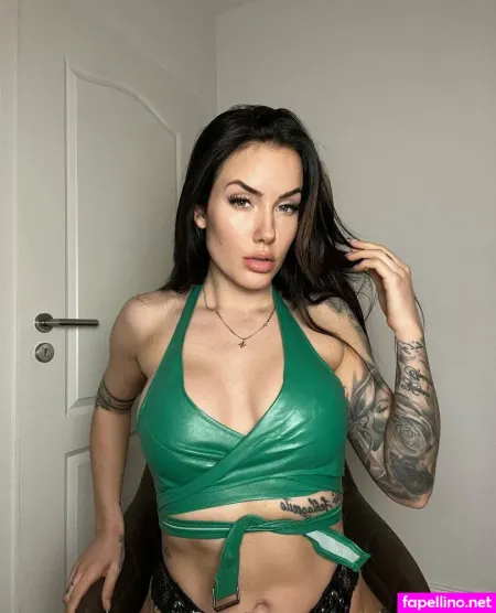 Viviaaan OnlyFans Thumbnail #HJn3iB65Di