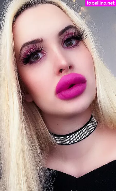 Vivian Rose OnlyFans Thumbnail #GJCffTI6aD