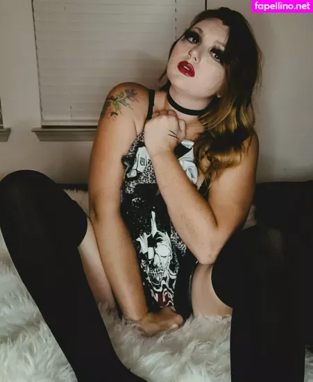 Vivian Rose22 OnlyFans Thumbnail #Q6RB7LGdpv