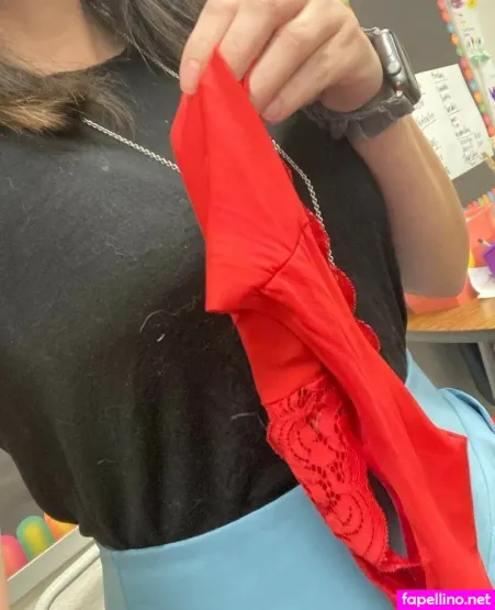 Vivian Savile OnlyFans Thumbnail #kBpXN3xd95