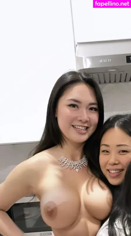 Vivian Yu OnlyFans Thumbnail #fQlJSZmeG0