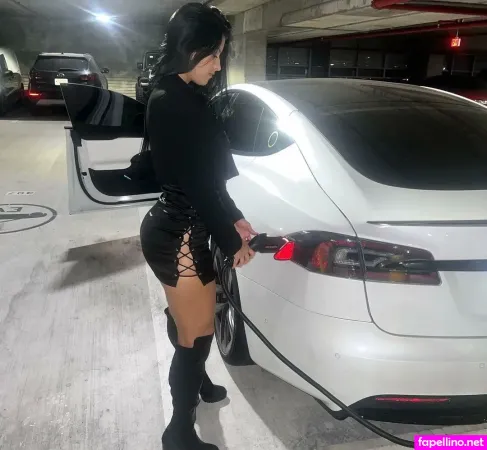 Viviana Zapata OnlyFans Thumbnail #Lfk1mHBV4B