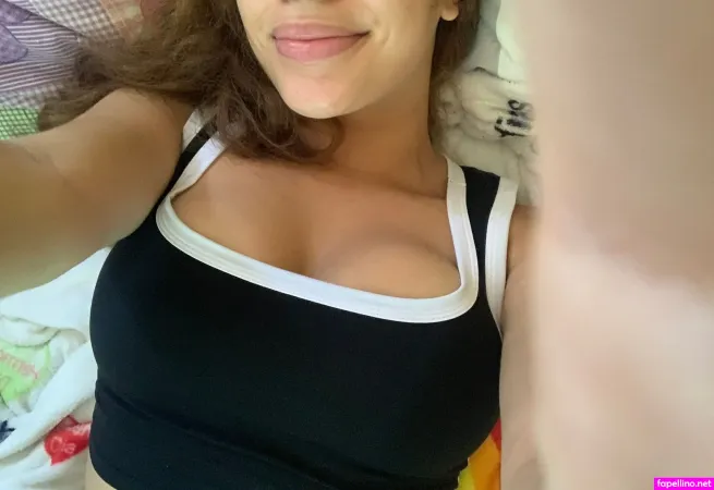 Vivianabueno13 OnlyFans Thumbnail #OAkYKdRsdi