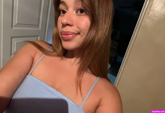 Vivianabueno13 OnlyFans Thumbnail #ZamS9ujWb7