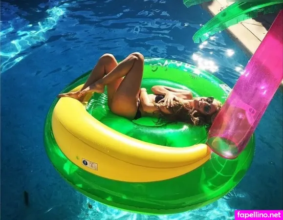 Viviane Geppert OnlyFans Thumbnail #9mqSJW4qm3