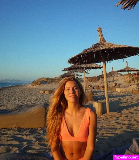 Viviane Geppert OnlyFans Thumbnail #YmQcOZTfyK
