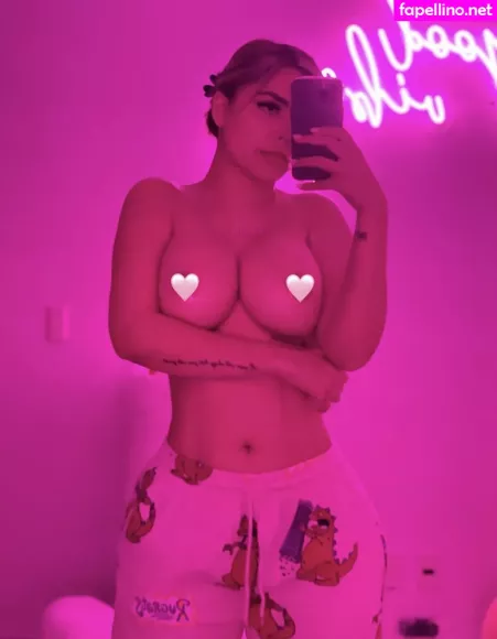 Vivianelemolin OnlyFans Thumbnail #JvNHxCVYUy